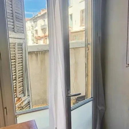 Pag - Dans Niçois En Plein Centre *